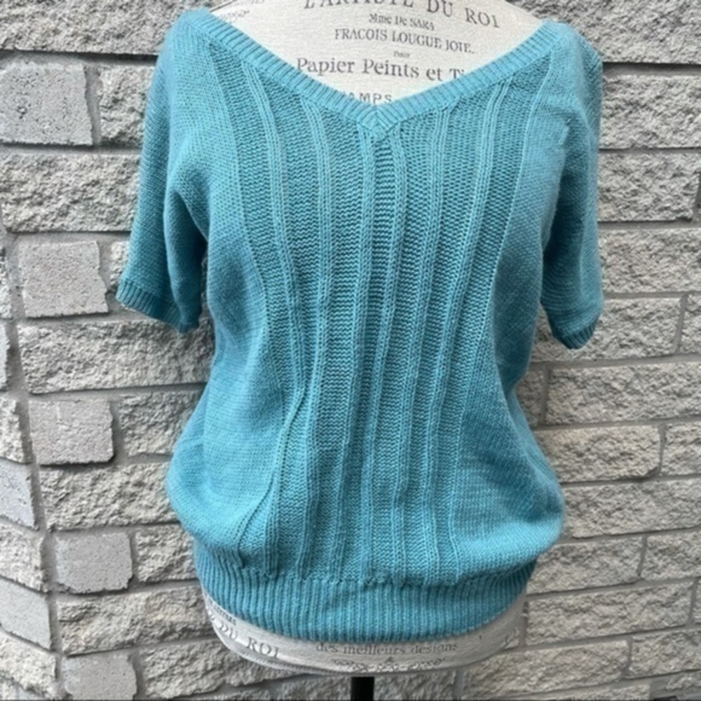 Aqua Sweater B11